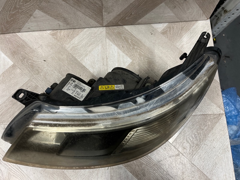 Фара ксеноновая, 18500 рублей, Молоково