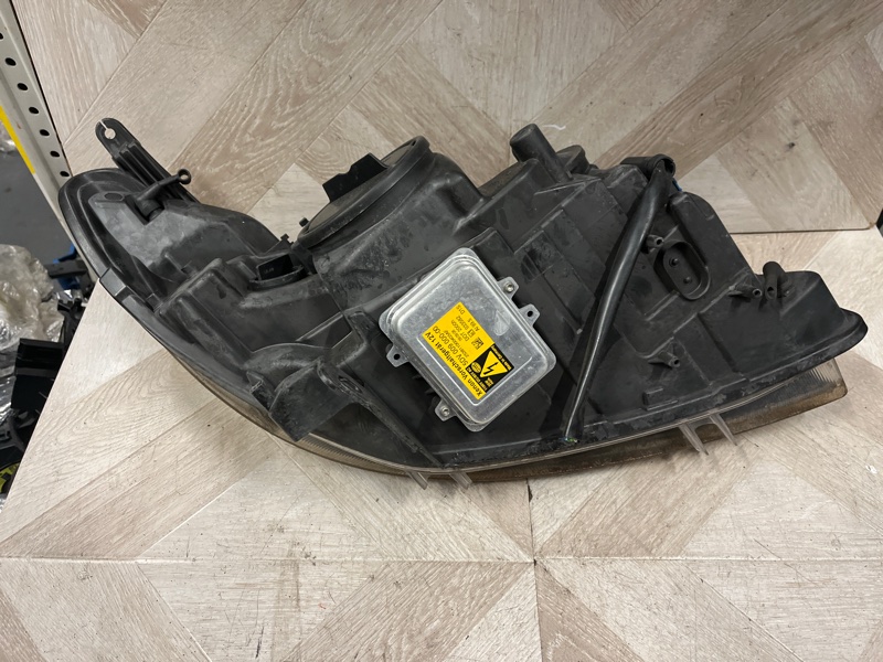 Фара ксеноновая, 18500 рублей, Молоково