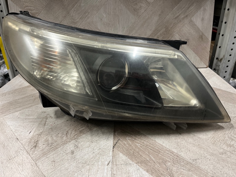 Фара ксеноновая, 18500 рублей, Молоково