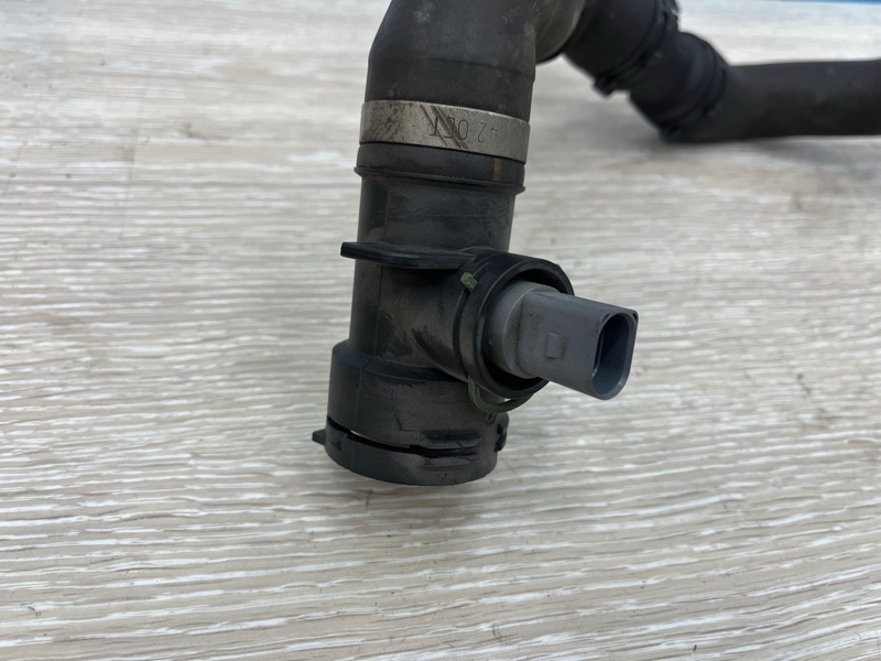 Патрубок системы охлаждения, 1500 рублей, Молоково