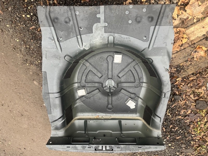 Ниша запасного колеса, 12000 рублей, Молоково