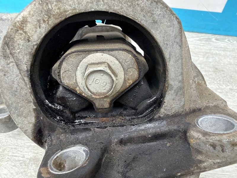 Подушка двигателя, 4000 рублей, Молоково