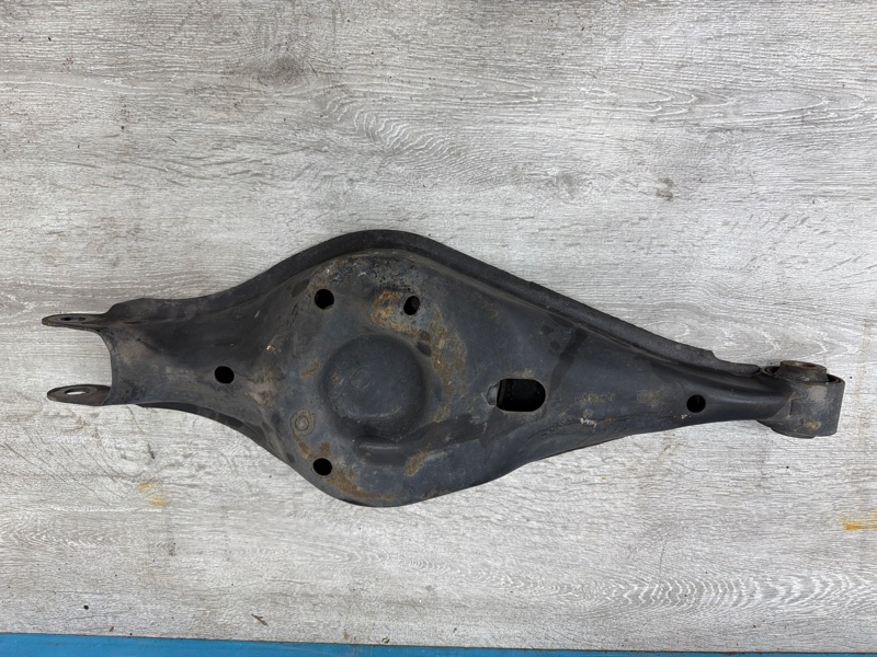 Рычаг подвески нижний, 3500 рублей, Молоково