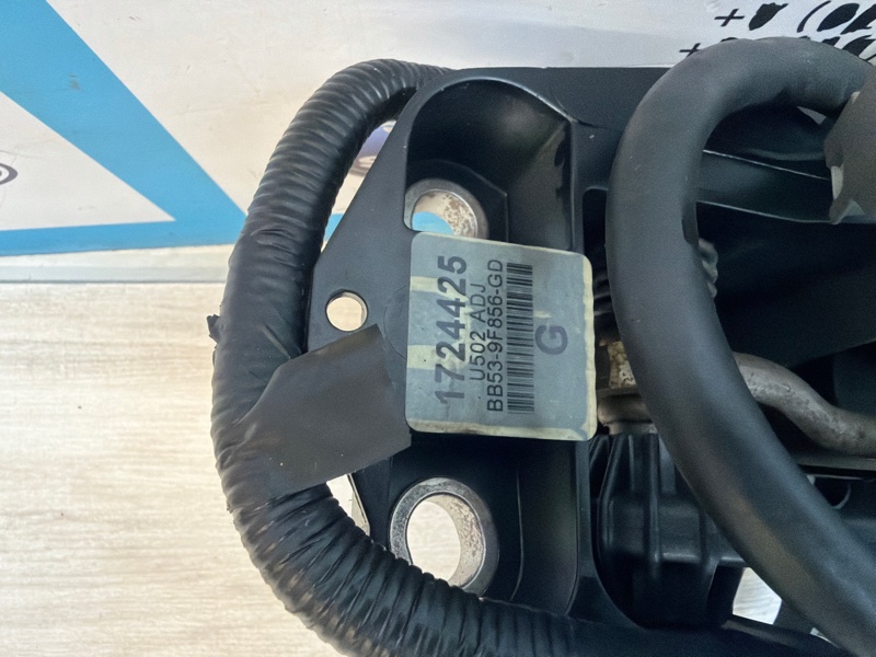 Блок педалей, 4500 рублей, Молоково