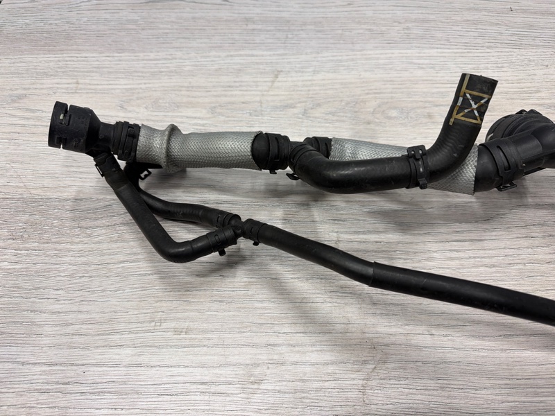 Патрубок системы охлаждения, 2000 рублей, Молоково