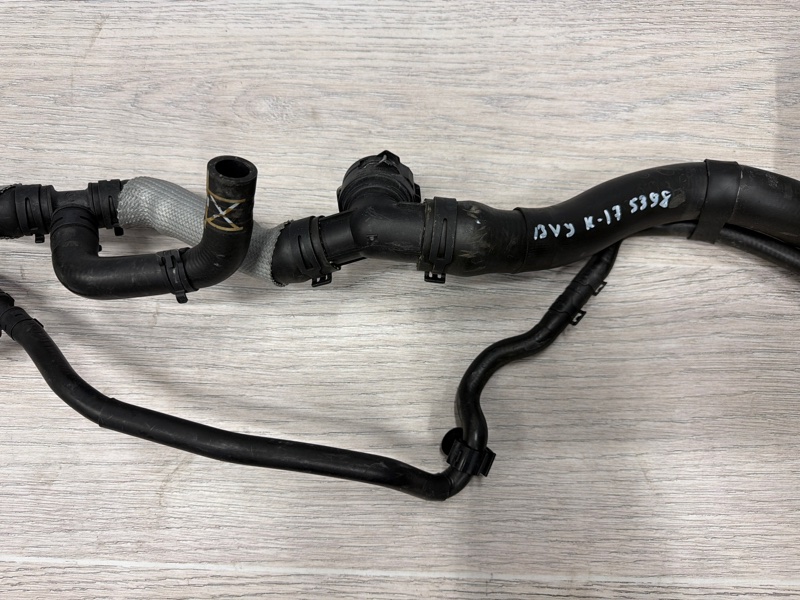 Патрубок системы охлаждения, 2000 рублей, Молоково