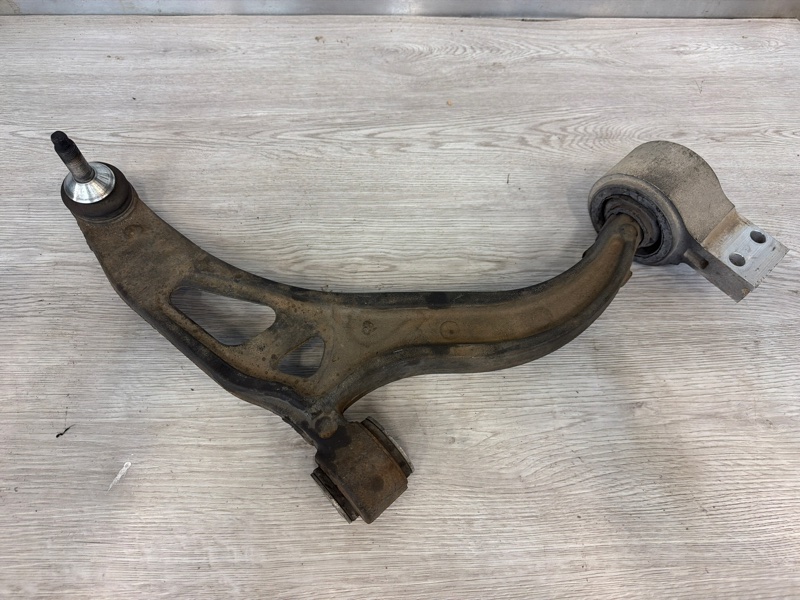 Рычаг подвески нижний, 5000 рублей, Молоково