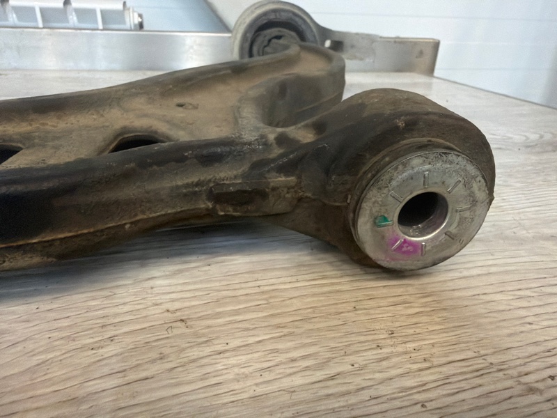 Рычаг подвески нижний, 5000 рублей, Молоково