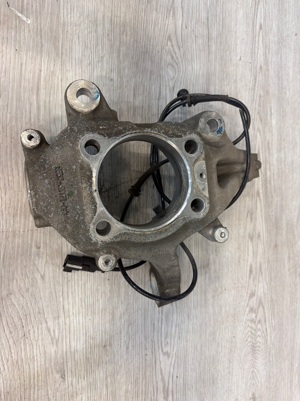 Кулак поворотный, 4500 рублей, Молоково