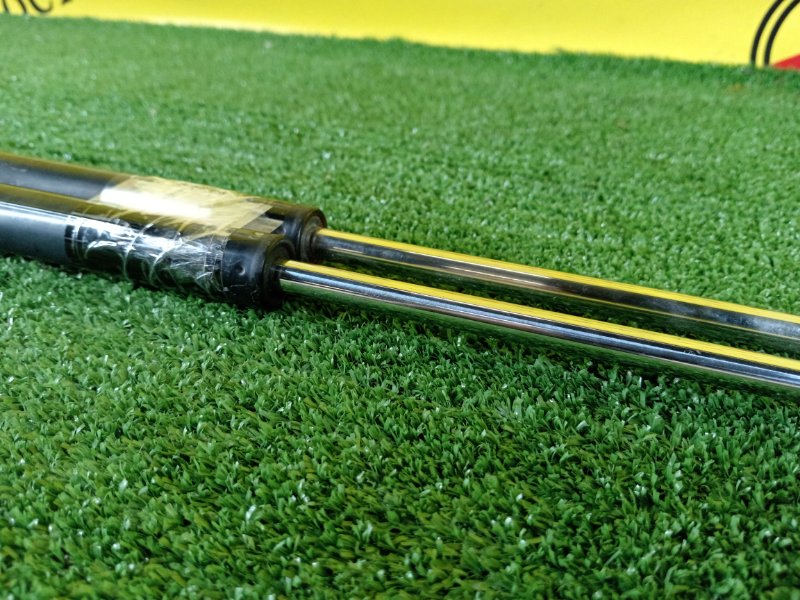 Амортизатор двери багажника, 3500 рублей, Красноярск