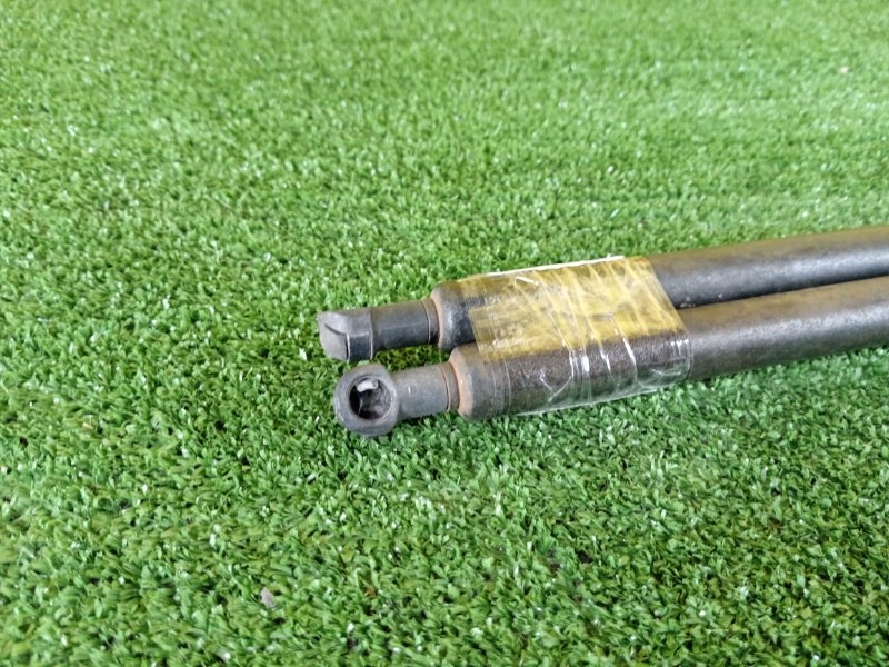 Амортизатор двери багажника, 500 рублей, Красноярск