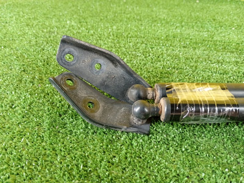 Амортизатор двери багажника, 250 рублей, Красноярск