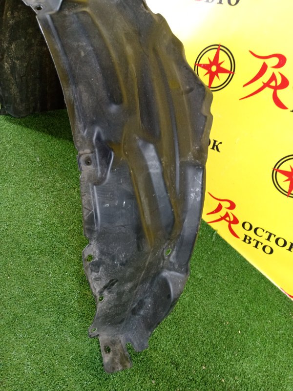 Подкрылок, 300 рублей, Красноярск