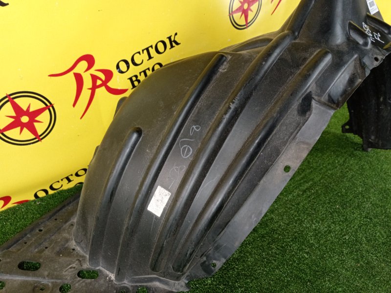 Подкрылок, 1000 рублей, Красноярск