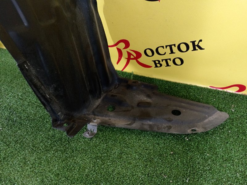 Подкрылок, 300 рублей, Красноярск