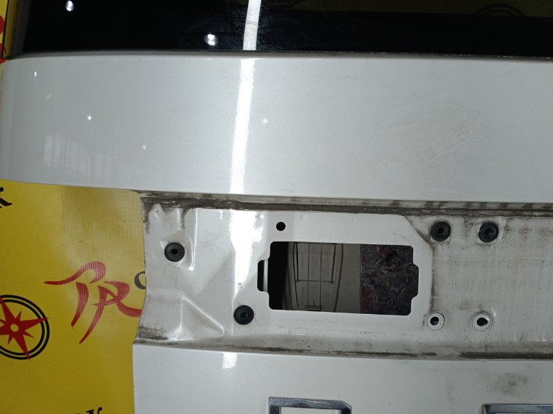 Дверь багажника, 10000 рублей, Красноярск