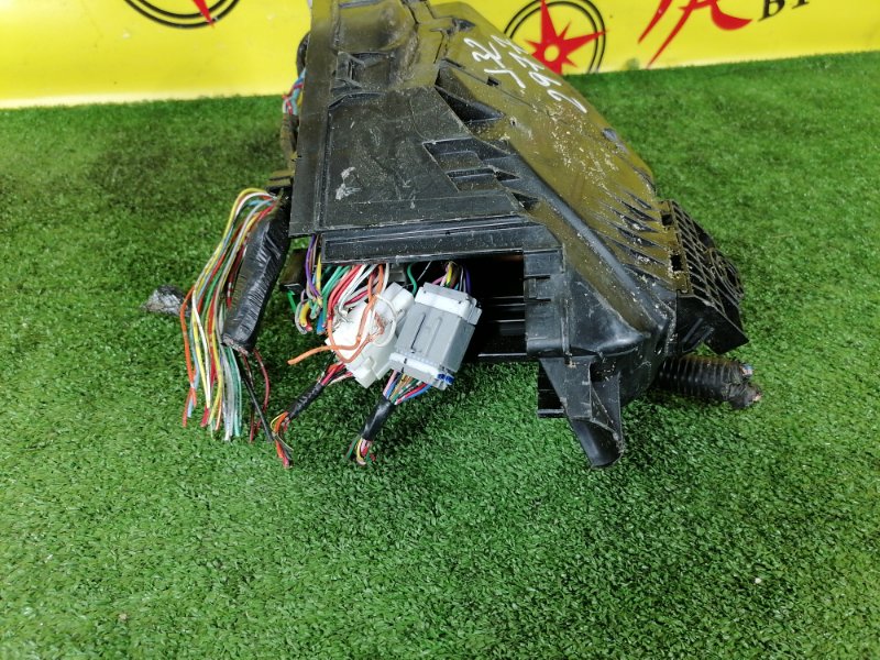 Блок предохранителей под капот, 1000 рублей, Красноярск