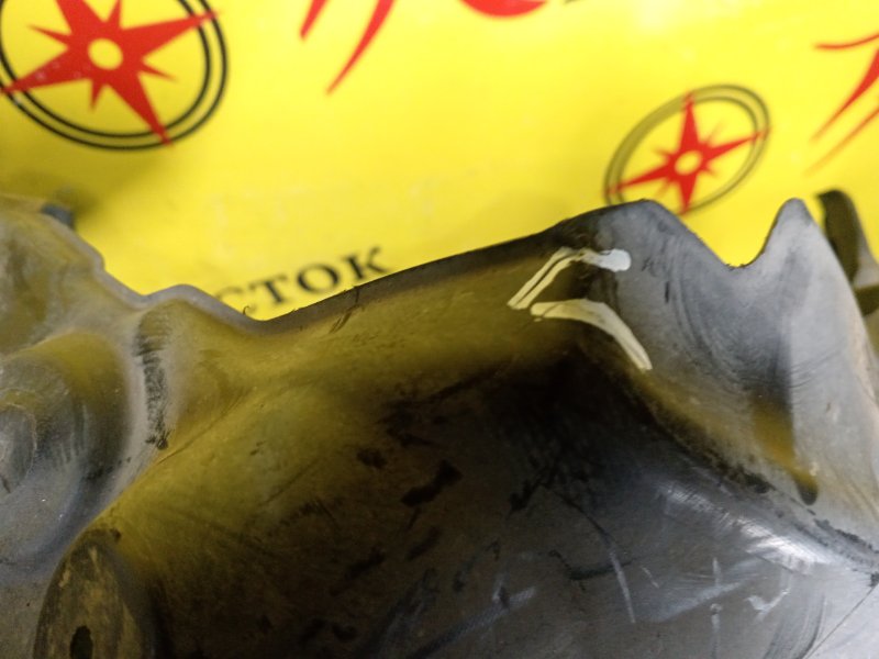 Подкрылок, 700 рублей, Красноярск