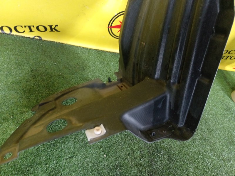 Подкрылок, 2000 рублей, Красноярск