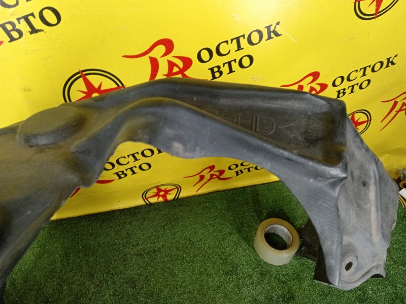 Подкрылок, 2000 рублей, Красноярск