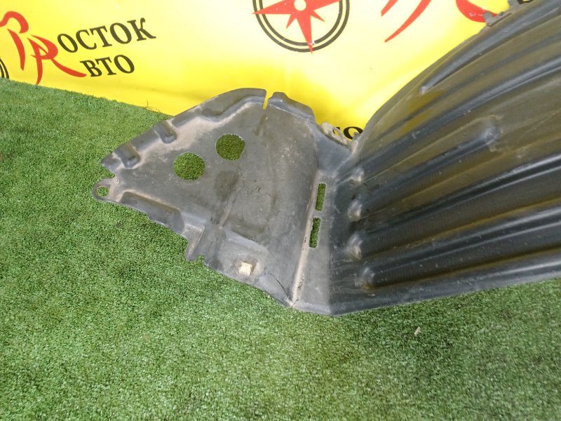 Подкрылок, 500 рублей, Красноярск