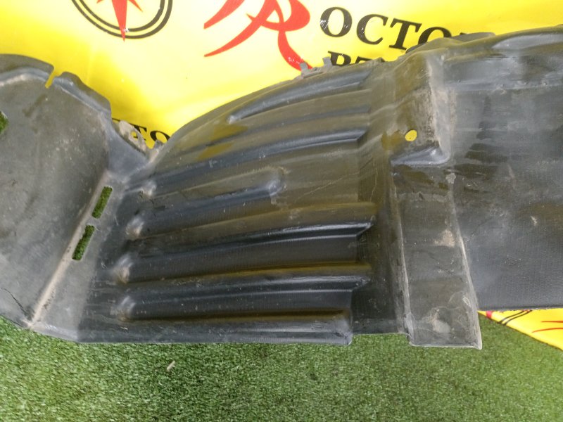 Подкрылок, 500 рублей, Красноярск