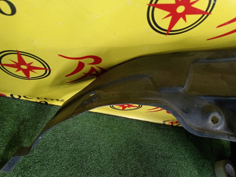 Подкрылок, 2000 рублей, Красноярск