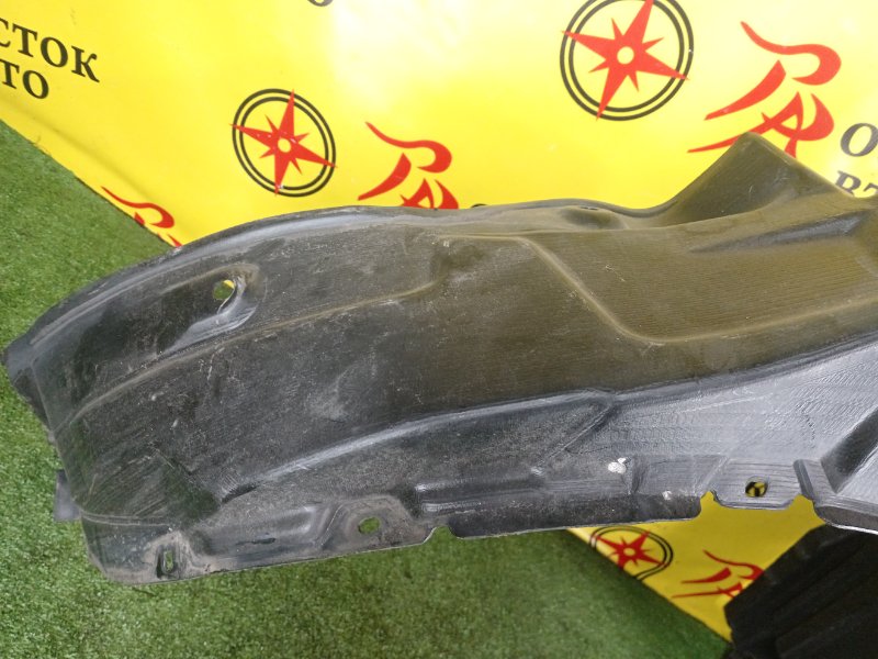 Подкрылок, 2000 рублей, Красноярск