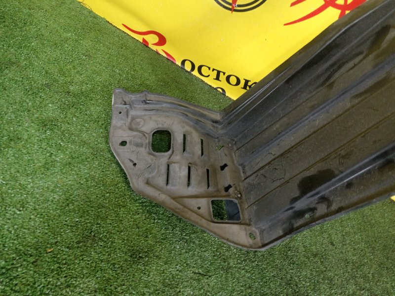 Подкрылок, 2000 рублей, Красноярск