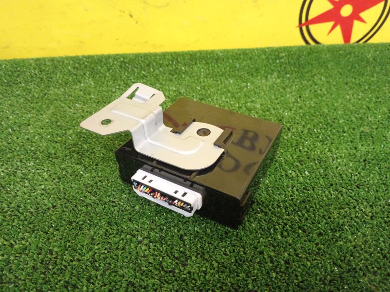 Блок управления центральным замком, 500 рублей, Красноярск