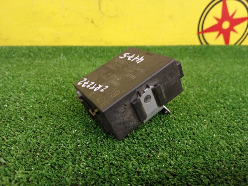 Блок управления стеклоочистителем, 1000 рублей, Красноярск