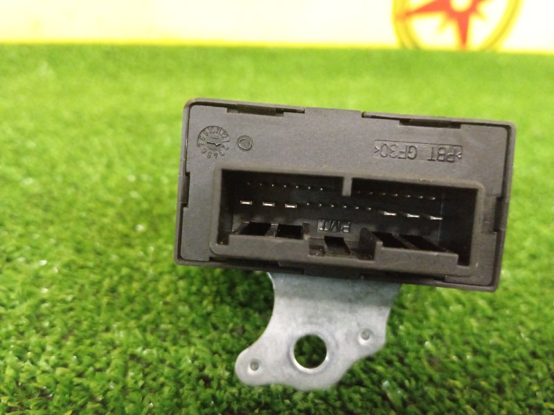 Блок управления стеклоочистителем, 1000 рублей, Красноярск