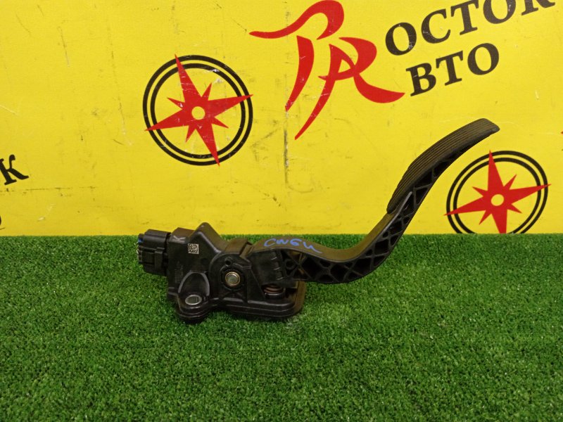 Педаль газа, 500 рублей, Красноярск