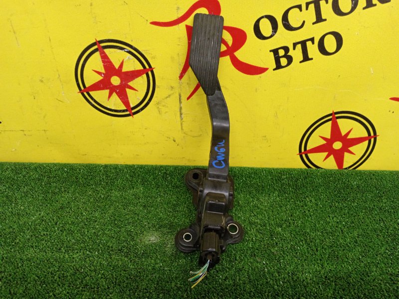 Педаль газа, 500 рублей, Красноярск