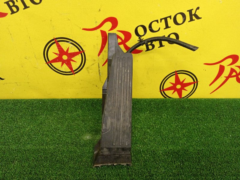 Педаль газа, 1000 рублей, Красноярск