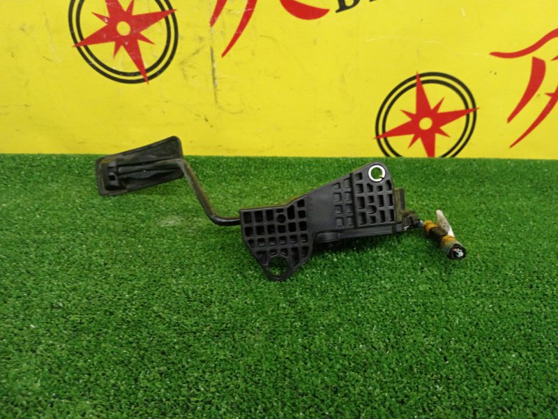 Педаль газа, 500 рублей, Красноярск