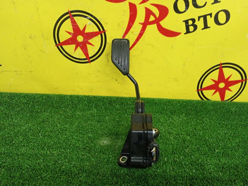 Педаль газа, 300 рублей, Красноярск