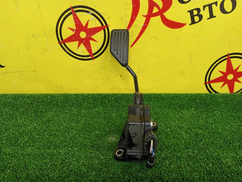 Педаль газа, 300 рублей, Красноярск