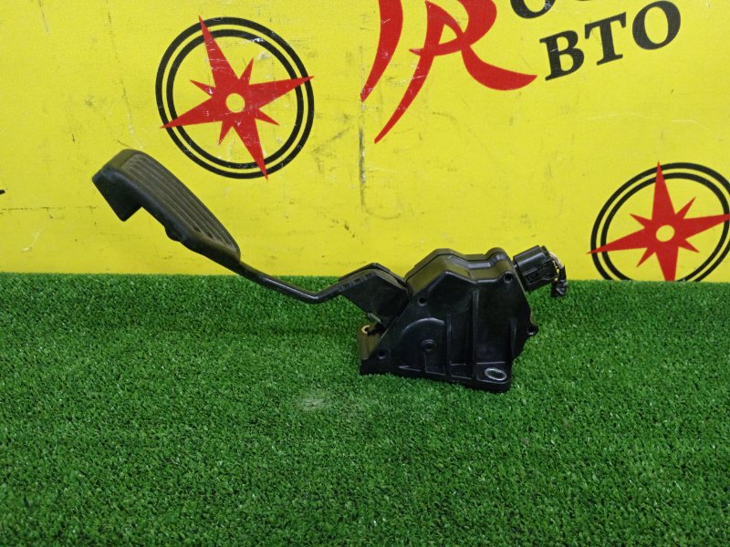 Педаль газа, 300 рублей, Красноярск