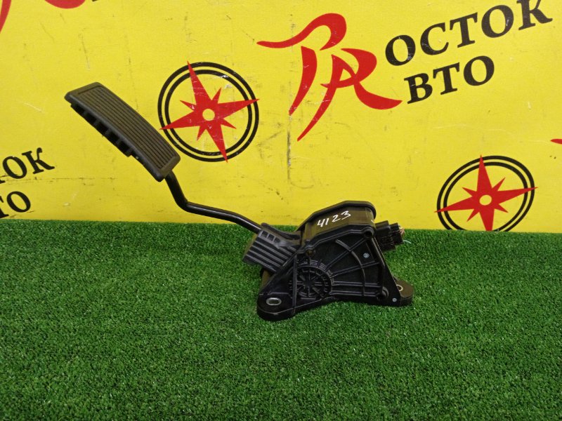 Педаль газа, 500 рублей, Красноярск