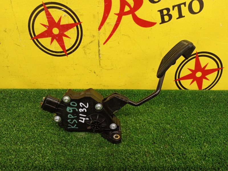 Педаль газа, 300 рублей, Красноярск