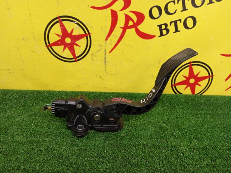 Педаль газа, 500 рублей, Красноярск