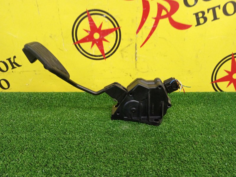 Педаль газа, 500 рублей, Красноярск