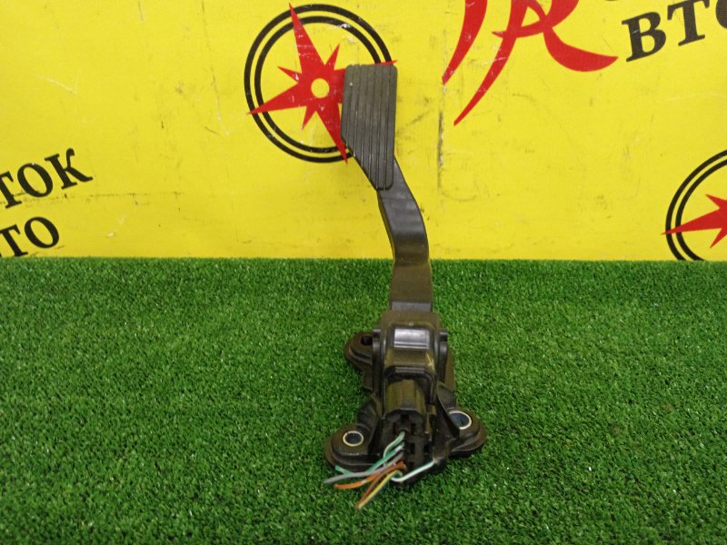 Педаль газа, 500 рублей, Красноярск