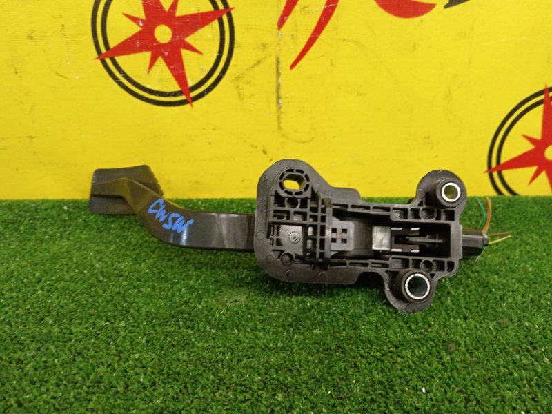 Педаль газа, 500 рублей, Красноярск