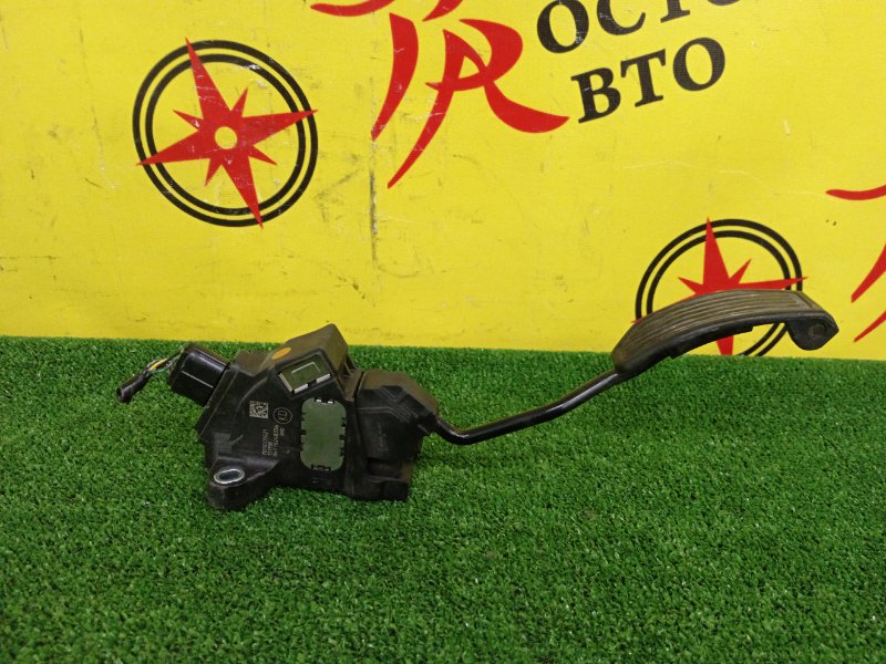 Педаль газа, 1000 рублей, Красноярск