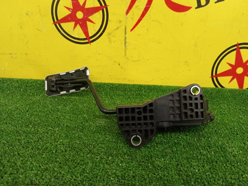 Педаль газа, 500 рублей, Красноярск