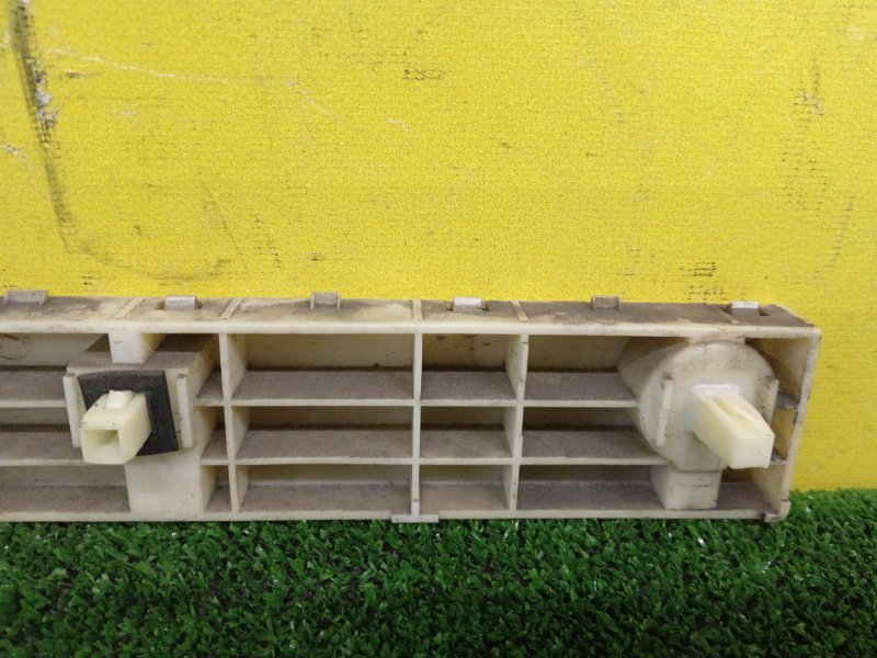 Клипса бампера, 500 рублей, Красноярск