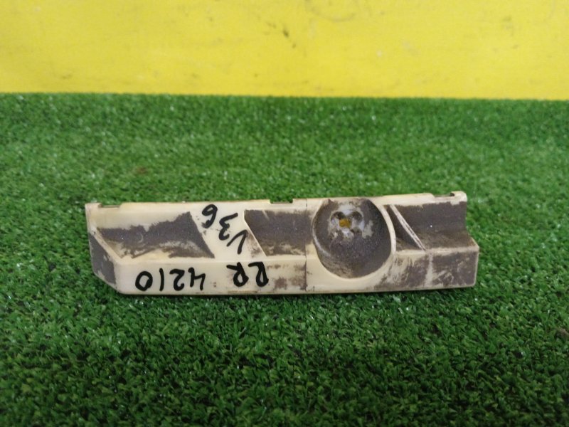 Клипса бампера, 500 рублей, Красноярск