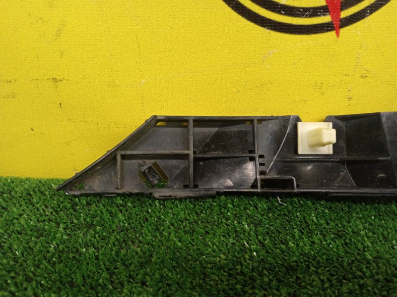 Клипса бампера, 500 рублей, Красноярск